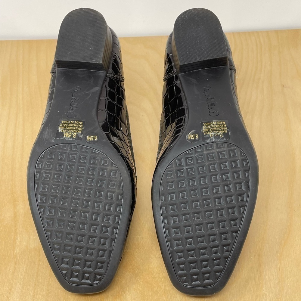 Michelle D Vegan Leather Crocodile Embossed Black Loafers Size 8.5 - Picture 6 of 9